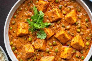 Matar-Paneer